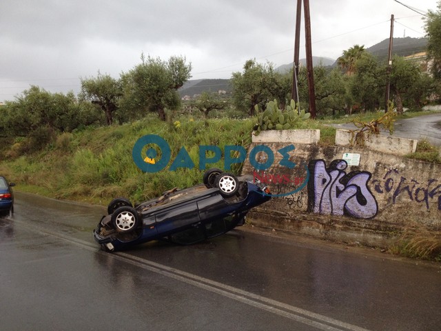 Αυτοκίνητο αναποδογύρισε στο δρόμο για τη Βέργα (φωτογραφίες)