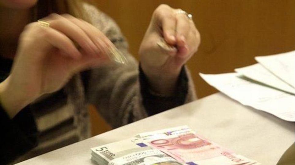 Κάθειρξη έξι ετών σε 66χρονο που έκλεβε εντός τράπεζας