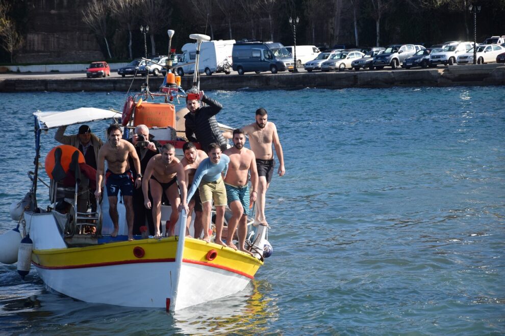 Ο εορτασμός των Θεοφανείων σε διάφορα σημεία της Μεσσηνίας (φωτογραφίες)