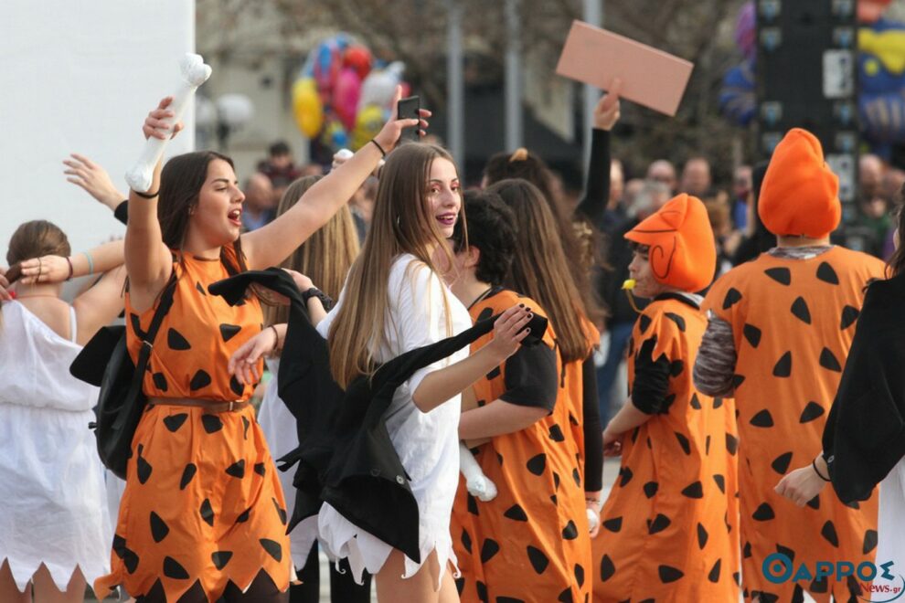 Πλήθος κόσμου αλλά και υποψηφίων στο Καρναβάλι της Μεσσήνης