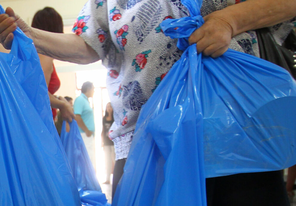 Σήμερα η συγκέντρωση τροφίμων από τον Ελληνικό Ερυθρό Σταυρό