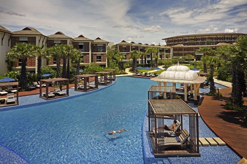 Νέο 5 αστέρων Ξενοδοχείο “Beach Club” ανοίγει στη Μεσσήνη