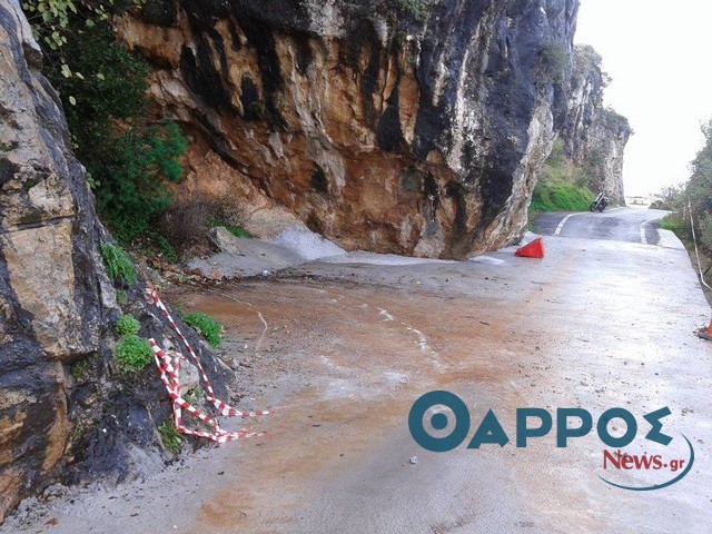 Ηρεμία από τις σεισμικές δονήσεις,  αποκολλήθηκε κομμάτι βράχου στη Βέργα (φωτογραφίες)