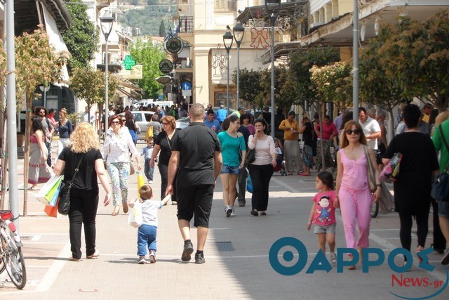 Θερινό ωράριο καταστημάτων από σήμερα