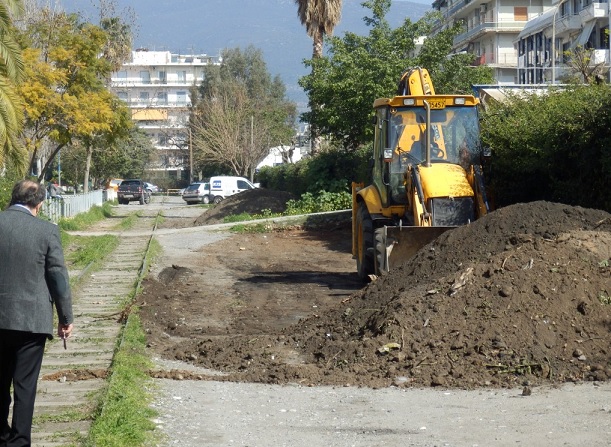 Προχωρούν οι εργασίες για πεζόδρομο και ποδηλατόδρομο στις γραμμές του ΟΣΕ