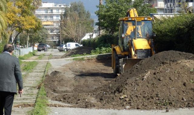 «Τρέχουν τα έργα σε πλατεία  Μαυρομιχάλη και Διοικητήριο» ελέω εκλογών