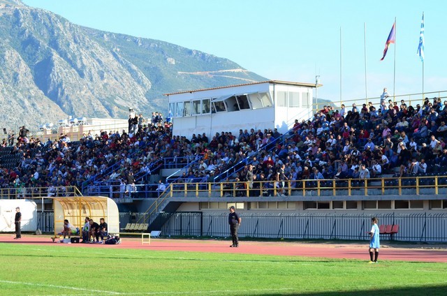 Καλαμάτα: Πρώτα οργάνωση, χορηγοί, γήπεδο και Γ.Σ.