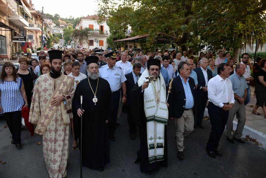 Ιερά Λείψανα υποδέχτηκε το Πεταλίδι Μεσσηνίας