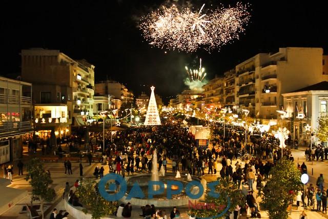 Στις 11 Δεκεμβρίου θα φωταγωγηθεί το χριστουγεννιάτικο δέντρο στην πλατεία της Καλαμάτας