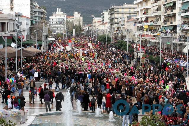 Στους ρυθμούς του 4ου Καλαματιανού Καρναβαλιού μπήκε και επίσημα η πόλη