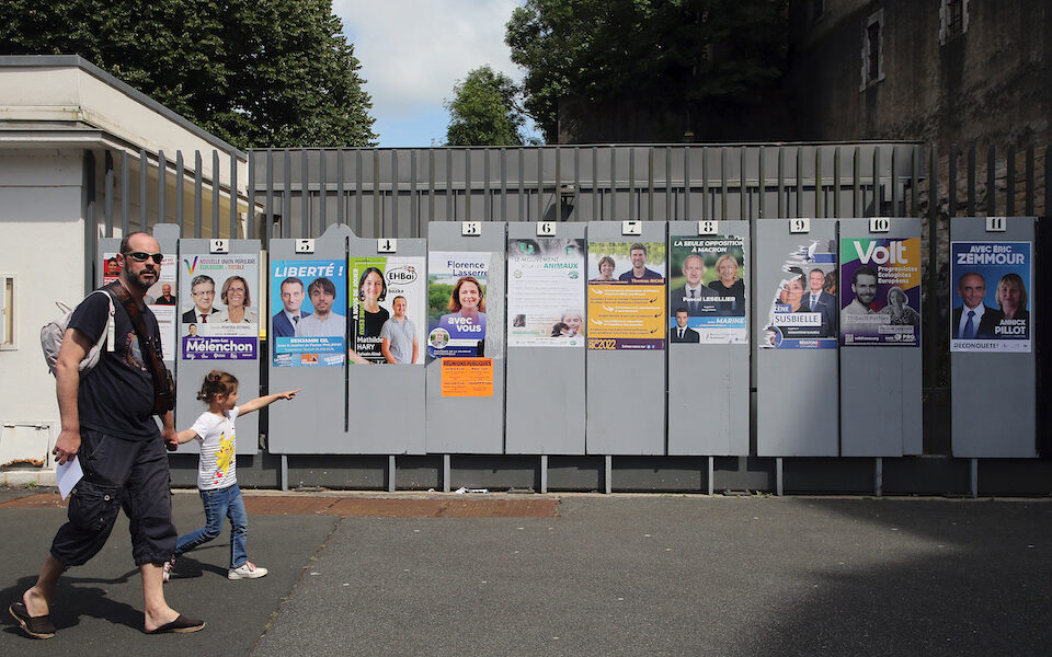 Γαλλικές βουλευτικές εκλογές: Στις κάλπες σήμερα οι Γάλλοι