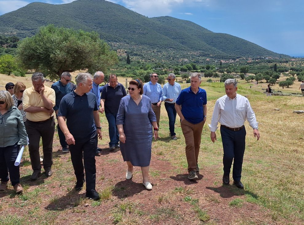 Αυτοψία Μενδώνη σε Καλαμάτα, Αρχαία Μεσσήνη και Δυτική Μάνη