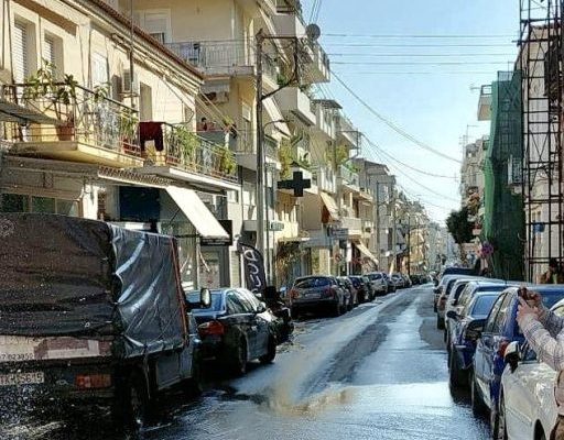 Ρύθμιση κυκλοφορίας και  στάθμευσης στην οδό Φαρών