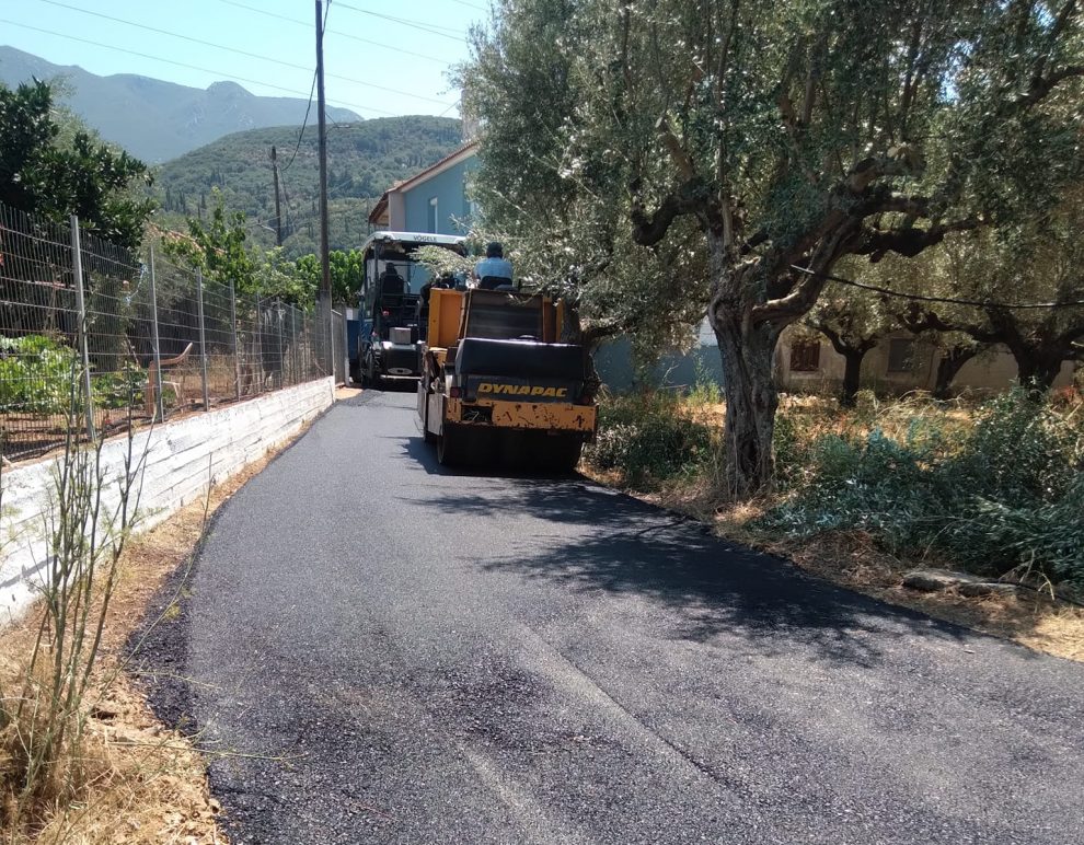 Συντήρηση και βελτίωση  οδών σε Κοινότητες του Δήμου Καλαμάτας