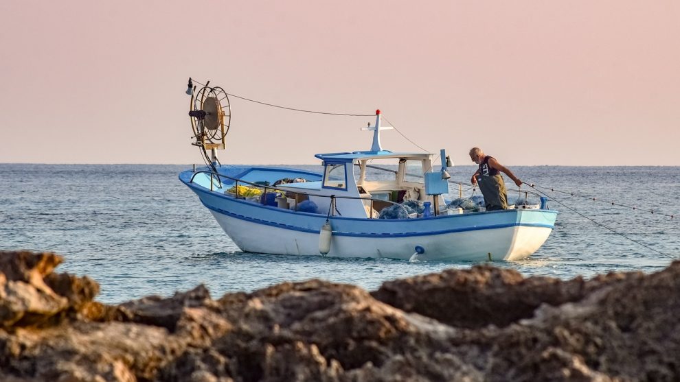 «Δεν είναι ικανός κανείς για υψηλές σκέψεις, όταν πρέπει να σκέπτεται πώς θα βγάλει το ψωμί του»