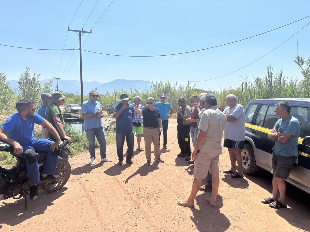 Συνάντηση αντιπεριφερειάρχη με παραγωγούς  για τη ραγδαία μείωση του αρδευτικού ύδατος