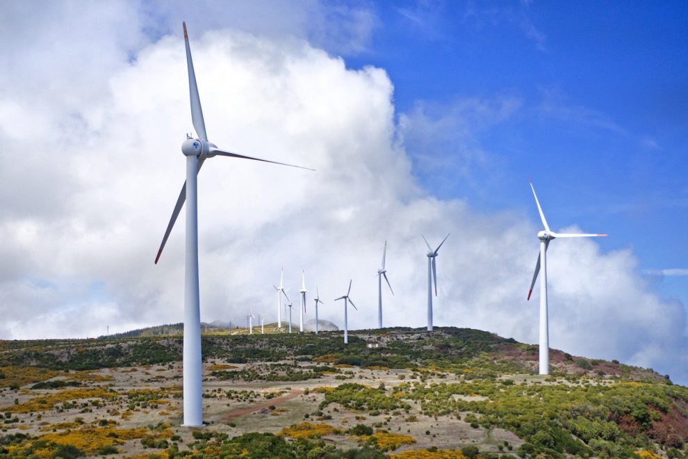 Τα αιολικά της Μάνης αλλάζουν το μικροκλίμα. Χιλιάδες στρέμματα θα αλλάξουν χρήσεις γης