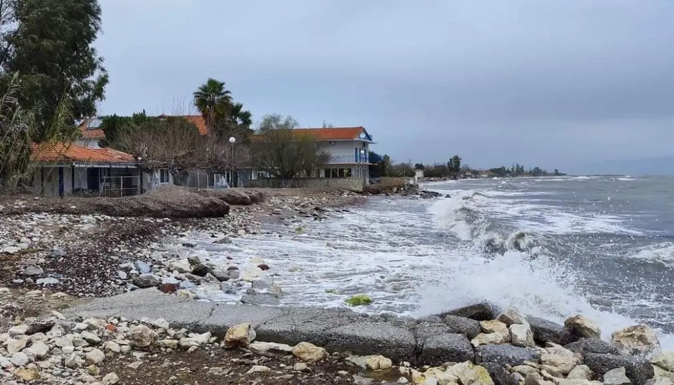 Διάβρωση ακτών: Άμεση η ανάγκη εκπόνησης ολιστικής  μελέτης προστασίας και αποκατάστασης