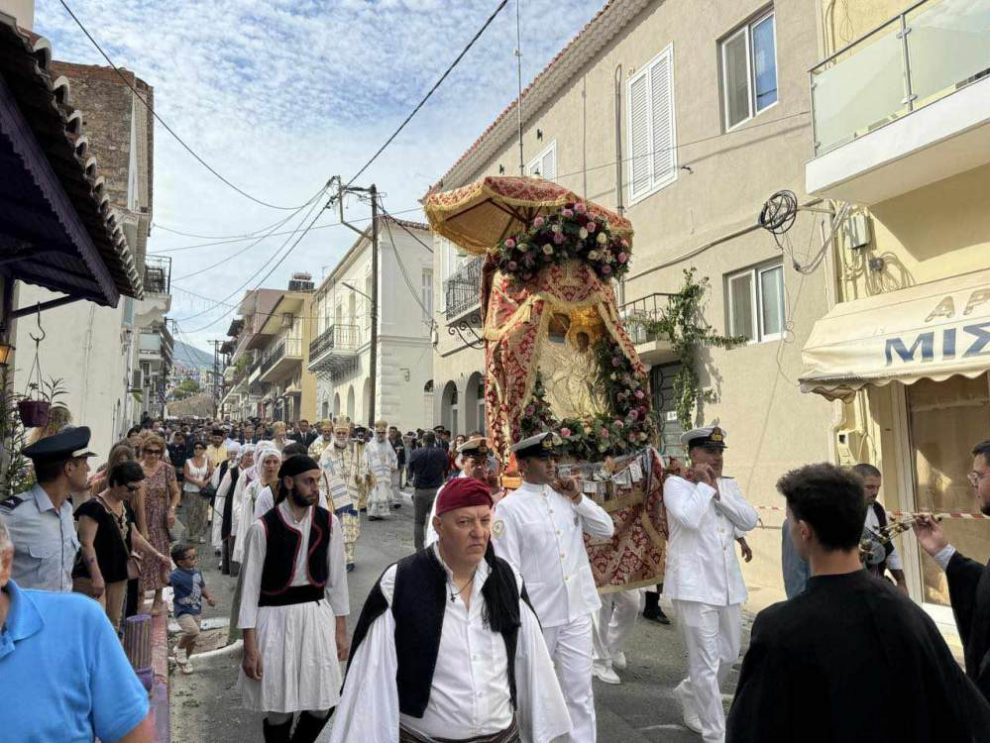 Λαμπρός ο εορτασμός της Παναγίας Μυρτιδιώτισσας στην Πύλο