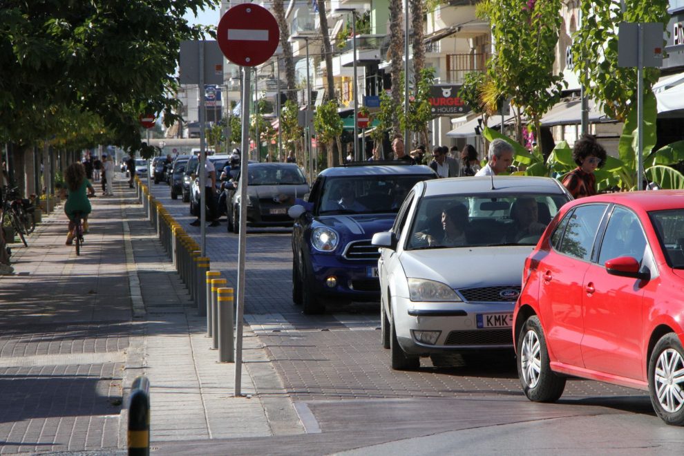 Τριήμερο 28ης Οκτωβρίου: 12.196 οχήματα ταξίδεψαν προς  την Καλαμάτα και τις γύρω περιοχές