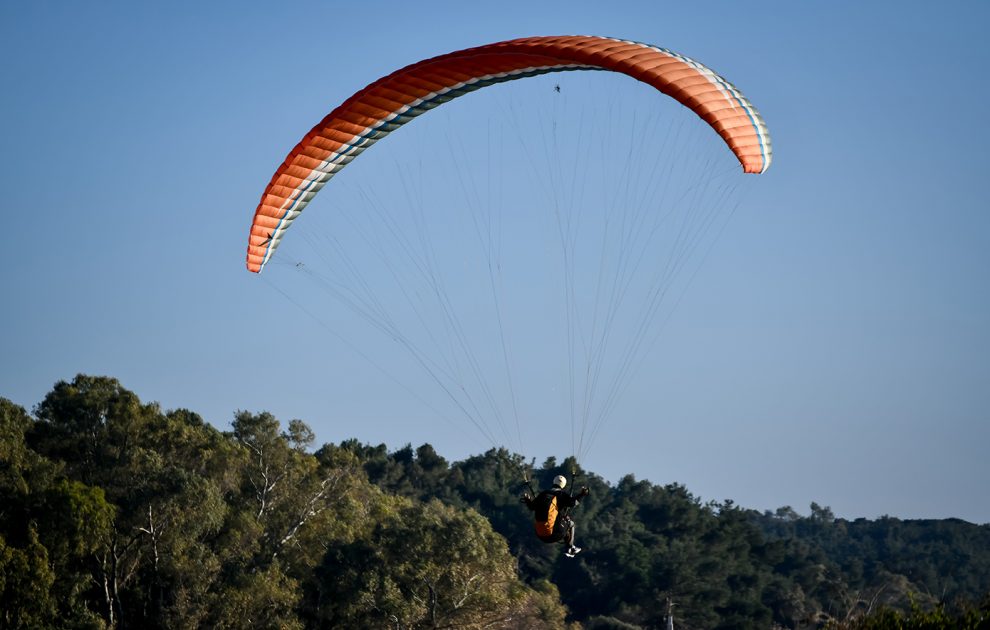 Πανελλήνια συνάντηση αλεξιπτώτου πλαγιάς στη Σαϊδόνα