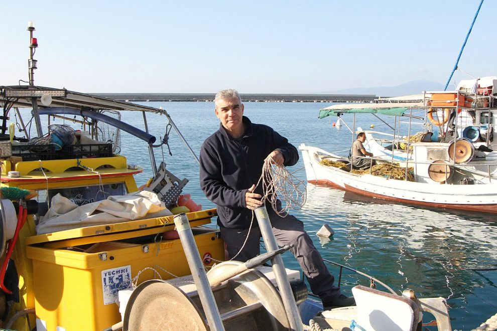 «Ασφυκτιά» η τοπική αλιεία λόγω της εισβολής ξένων ειδών ψαριών