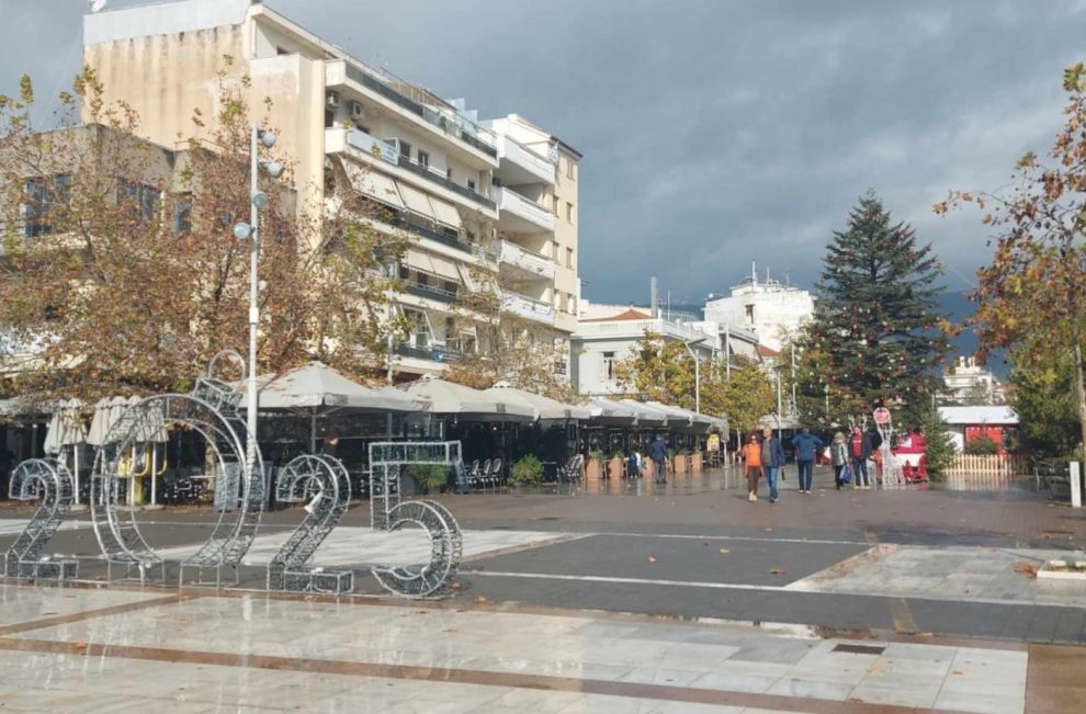 Καλαμάτα: Ανοιχτά σήμερα τα καταστήματα και Agora Christmas Run στην Κεντρική Αγορά