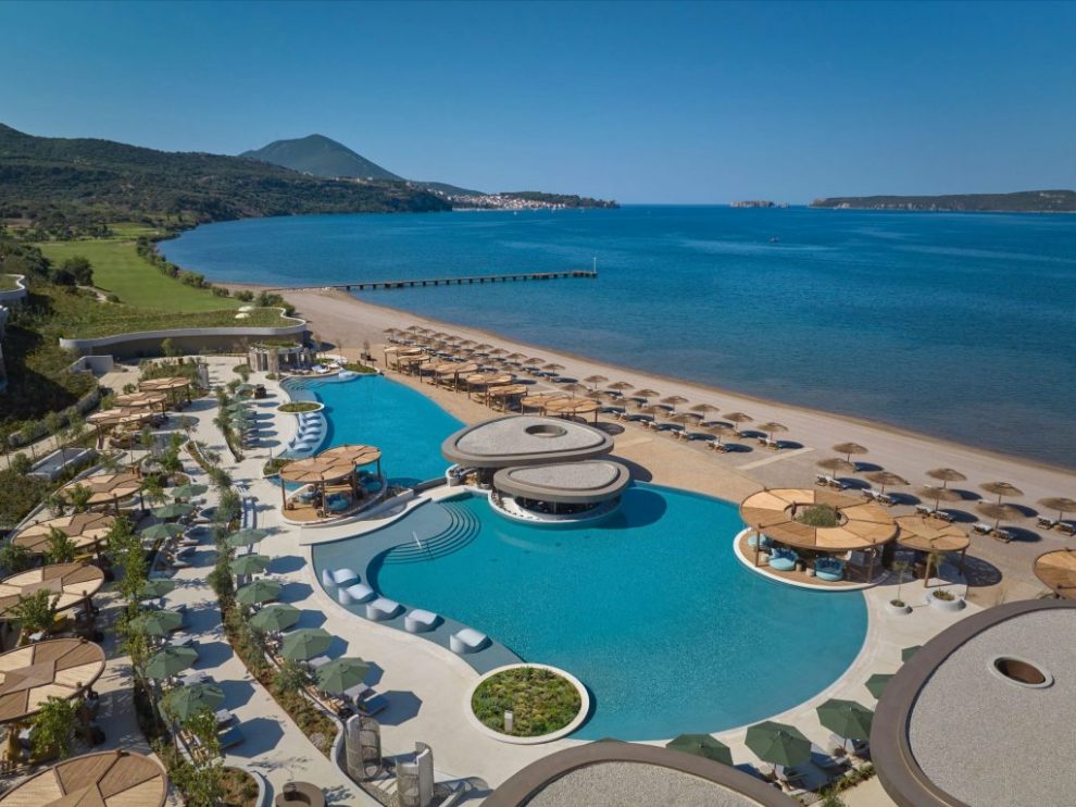 Costa Navarino: Ανοίγει τον Φεβρουάριο η σεζόν