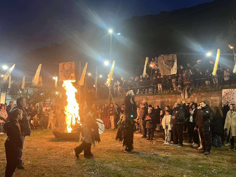 Εντυπωσίασε η αναβίωση του δρώμενου  με τους Λυκοκάντζαρους στα Περιβολάκια